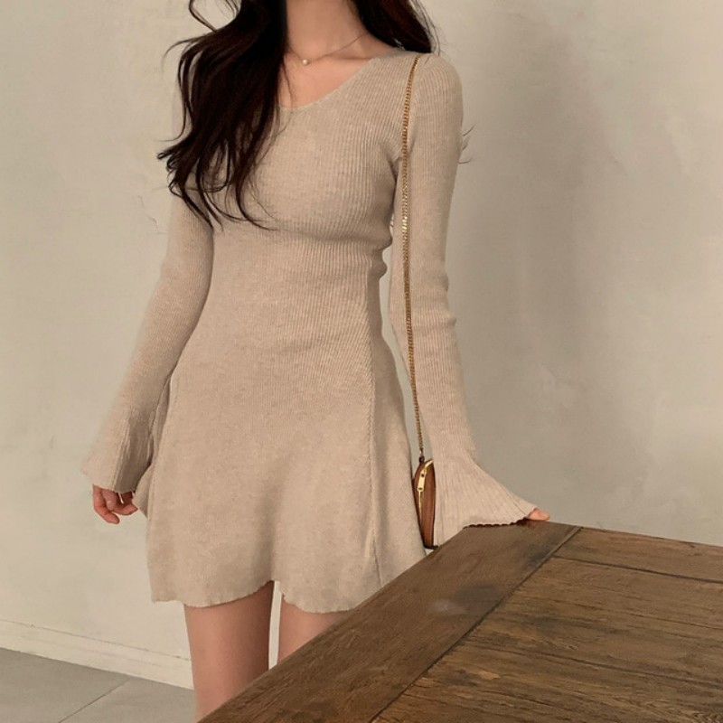 Korean chic high-end trumpet long-sleeved temperament knitted skirt gentle style v-neck waist A-line dress