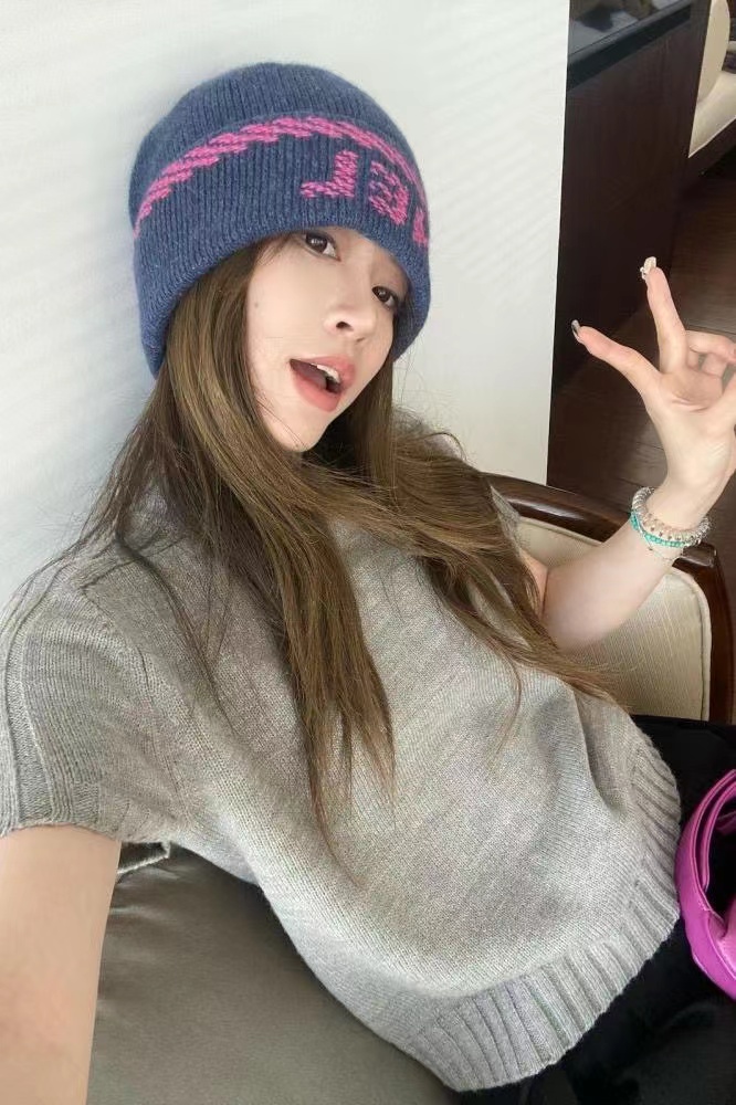 New casual slim half high neck knitted short-sleeved simple solid color T-shirt for women