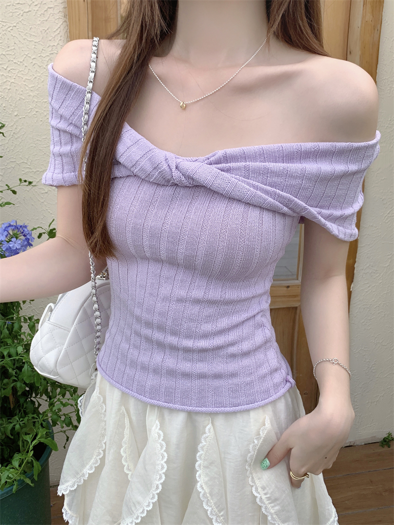 Real photo of real one-shoulder knitted short-sleeved T-shirt for women in summer slim waist-tight design off-shoulder top