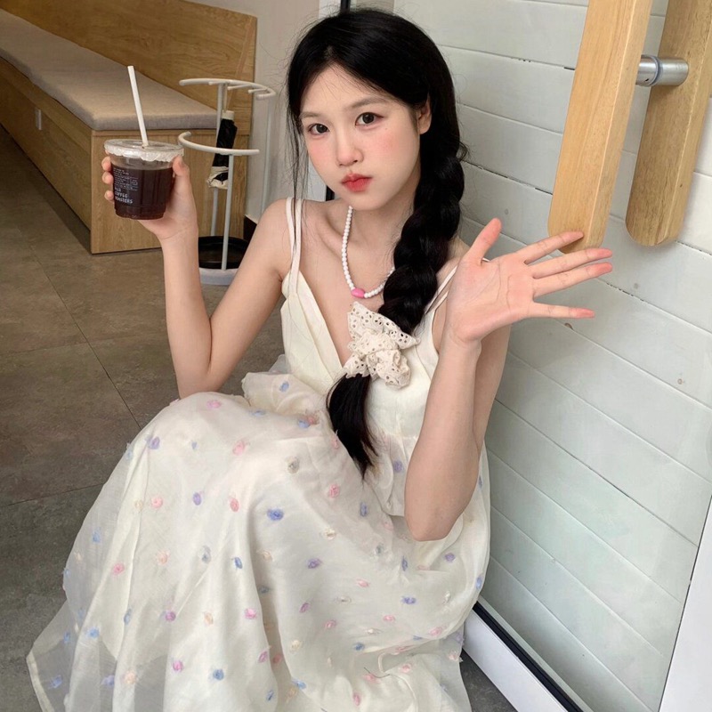 彩色波點高級感氣質高腰顯瘦長款吊帶絕美海邊度假連衣裙夏季新款