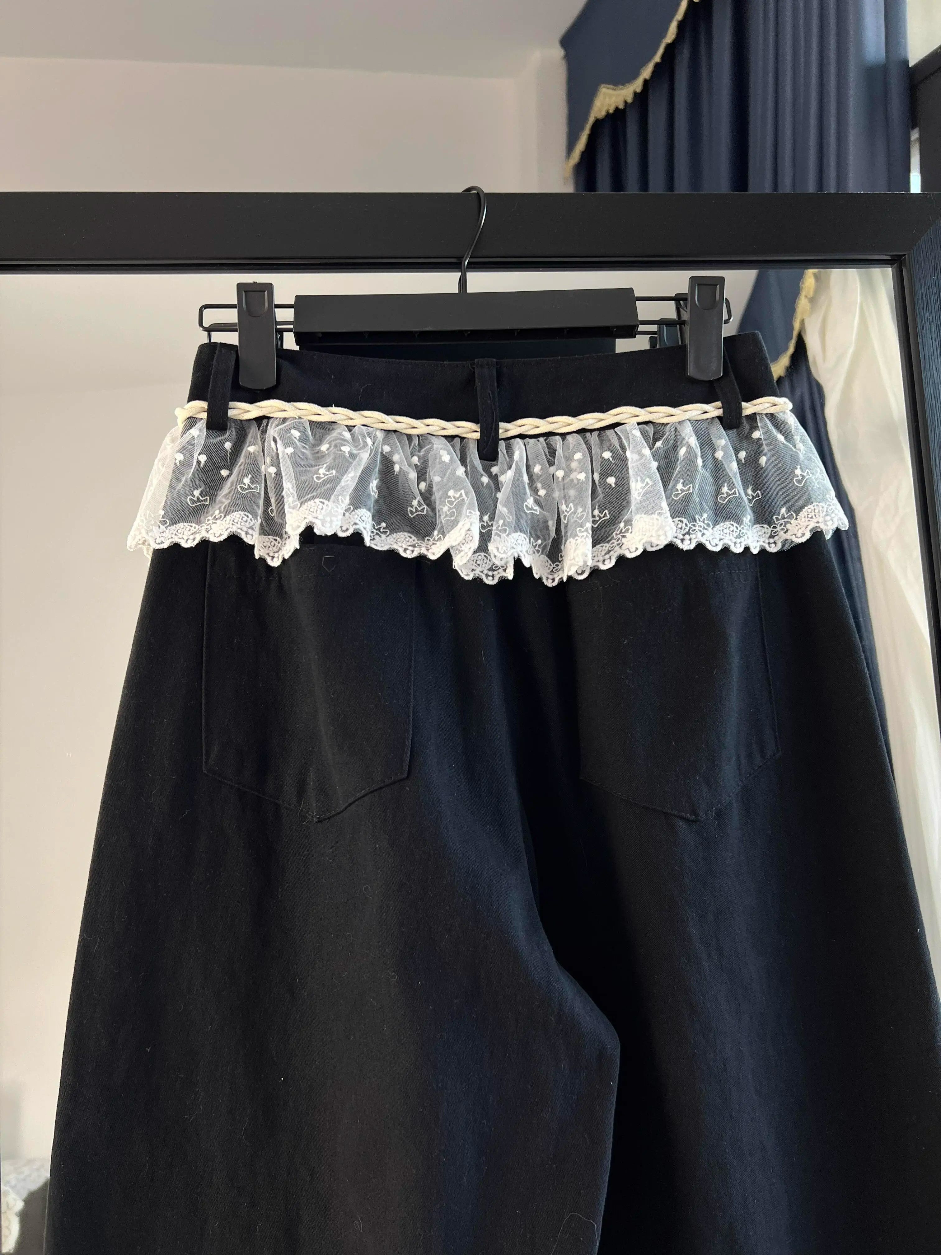 These pants are really special!  Lace splicing niche design jeans for women's spring high-end trousers