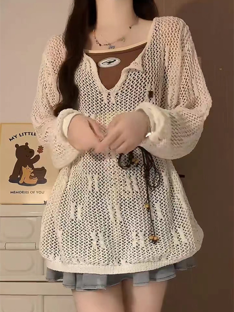 Retro hollow knitted squirt women's new long-sleeved loose lazy ethnic style design sun protection top with belt