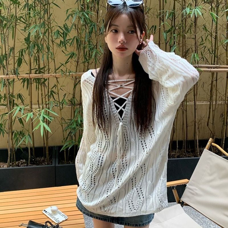 2025 new white hollow sweater for women in summer lazy style design and outer blouse thin sun protection top