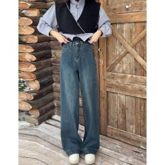 Street neutral jeans for women in spring and autumn new style fashionable high waist loose meat covering to make them look slim and tall straight jeans trendy