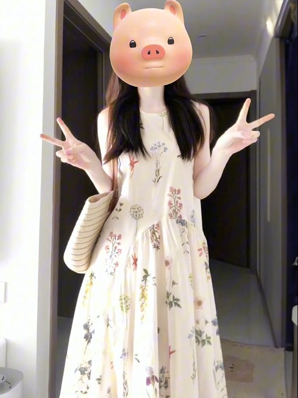 法式茶歇無袖圓領碎花氣質背心連衣裙夏季女學生寬鬆顯瘦度假長裙