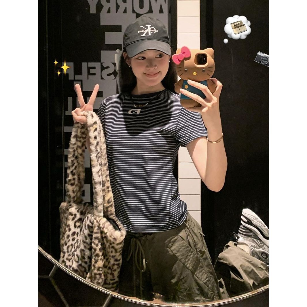 South Korea chic2025 new summer contrast striped embroidered round neck small front shoulder short-sleeved T-shirt women's top