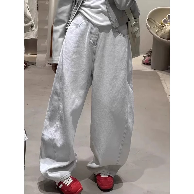 Large size white scimitar jeans for women in spring and autumn fat mm pear shape loose high waist slimming straight wide-leg pants