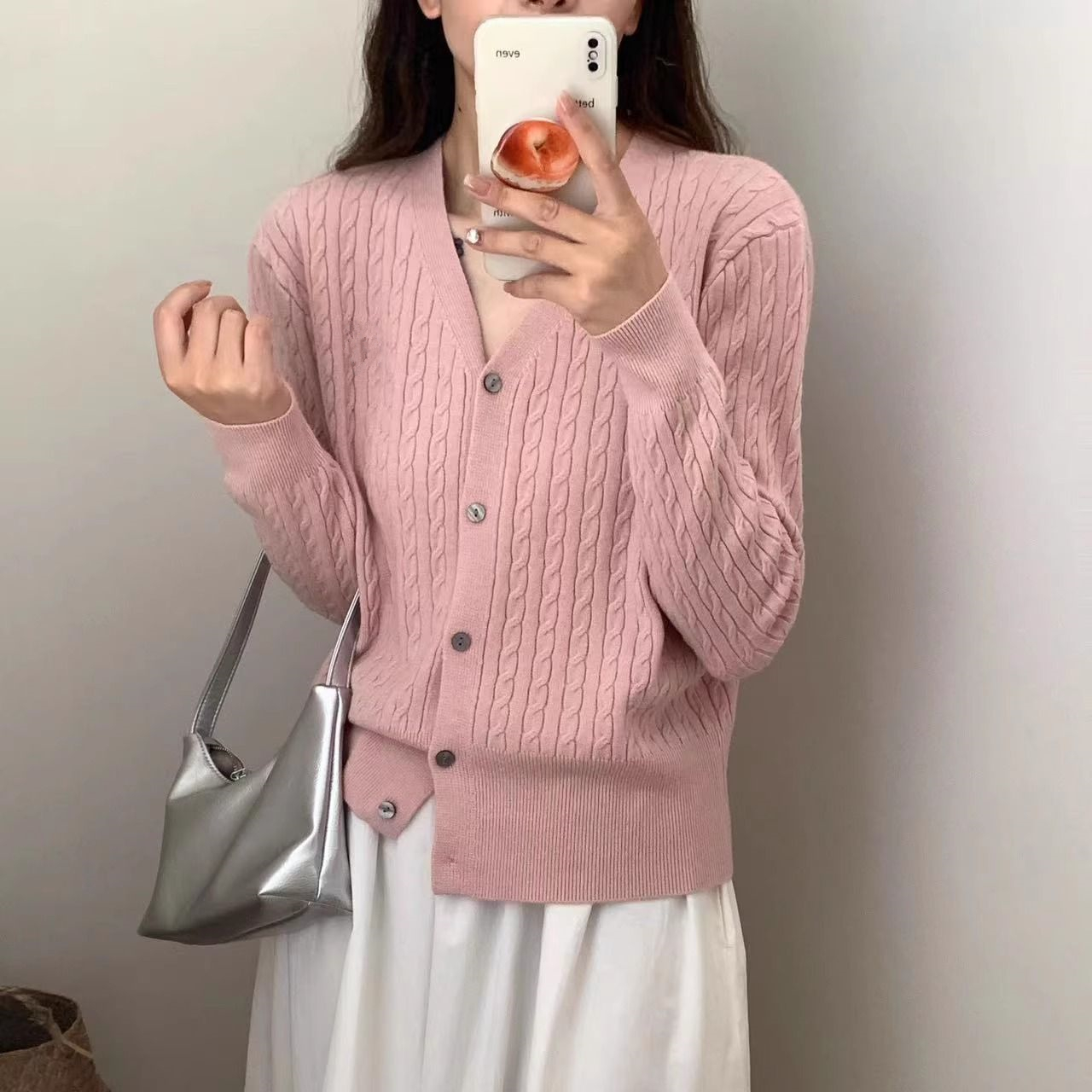 New knitted sweater V-neck embroidered knitted sweater cardigan for women, slim twisted jacket, loose outer wear