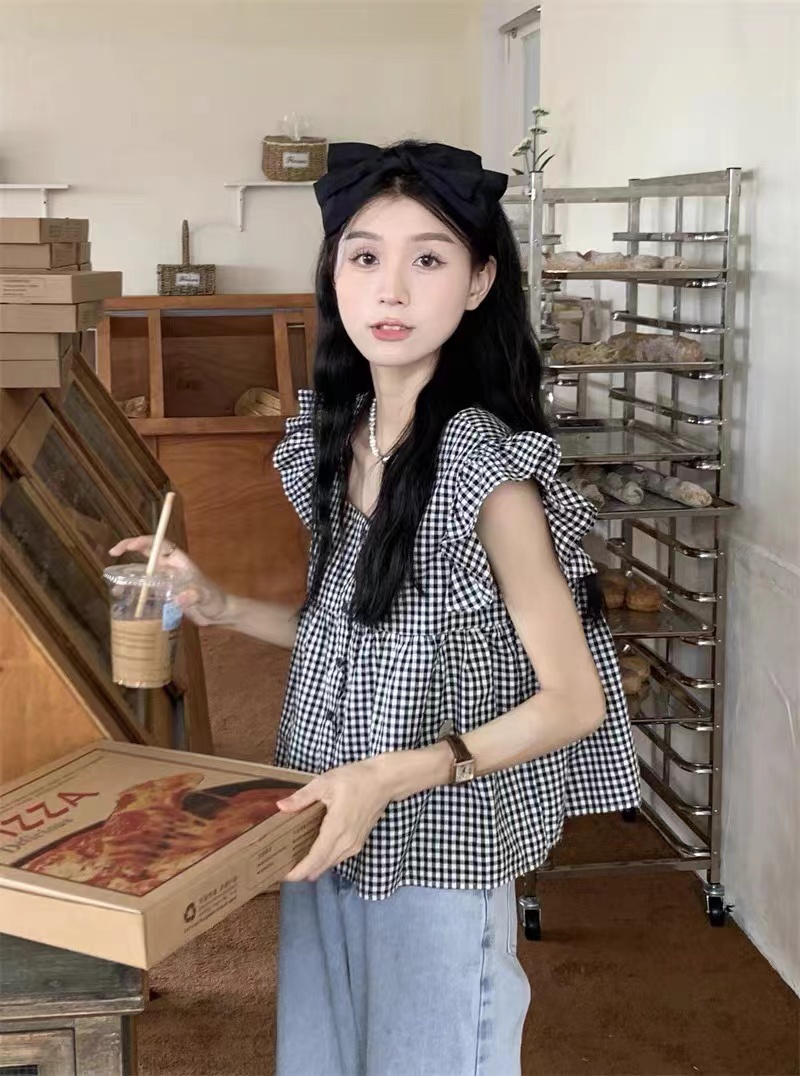 New design summer temperament top pink knitted slim shoulder short-sleeved T-shirt for women