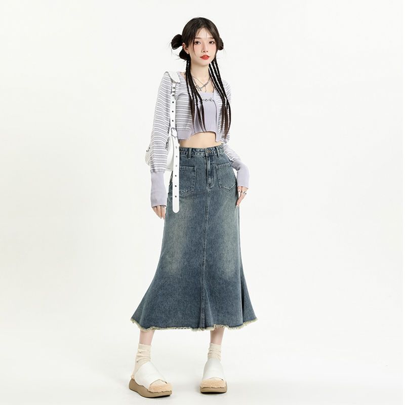 Spring and Autumn retro denim skirt for women with large size fat mm pear shape high waist slim mid-length A-line fishtail skirt