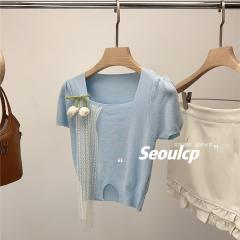 2025 spring and summer new Korean style square collar age-reducing short-sleeved sweater for women's flower-slimming short top