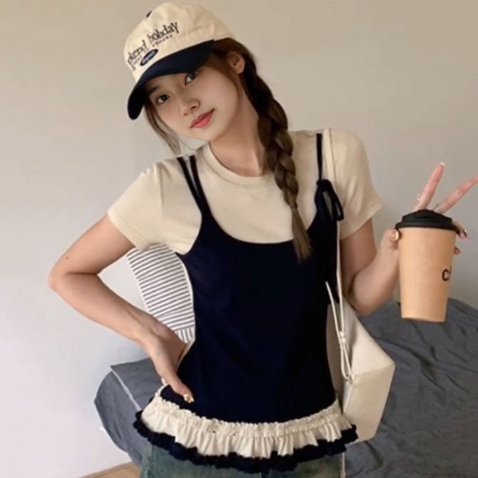 Korean contrasting color fake two-piece round neck short-sleeved T-shirt for women in summer design sense wood ear chic top