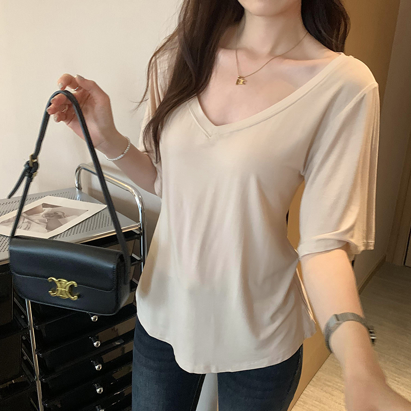 Real photo of loose white short-sleeved T-shirt for women in summer 2025 new pure hot girl royal sister style top