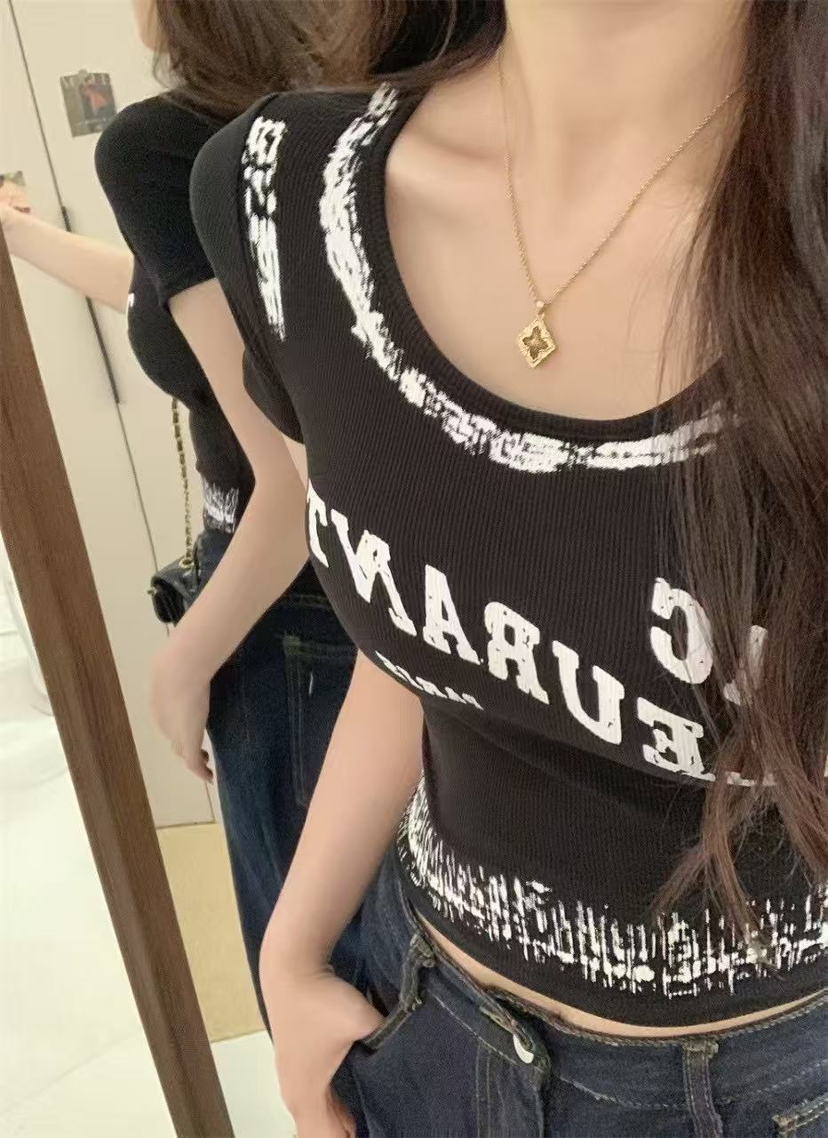 非實拍 性感辣妹緊身短款修身短袖t恤收腰顯瘦打底上衣帶胸墊