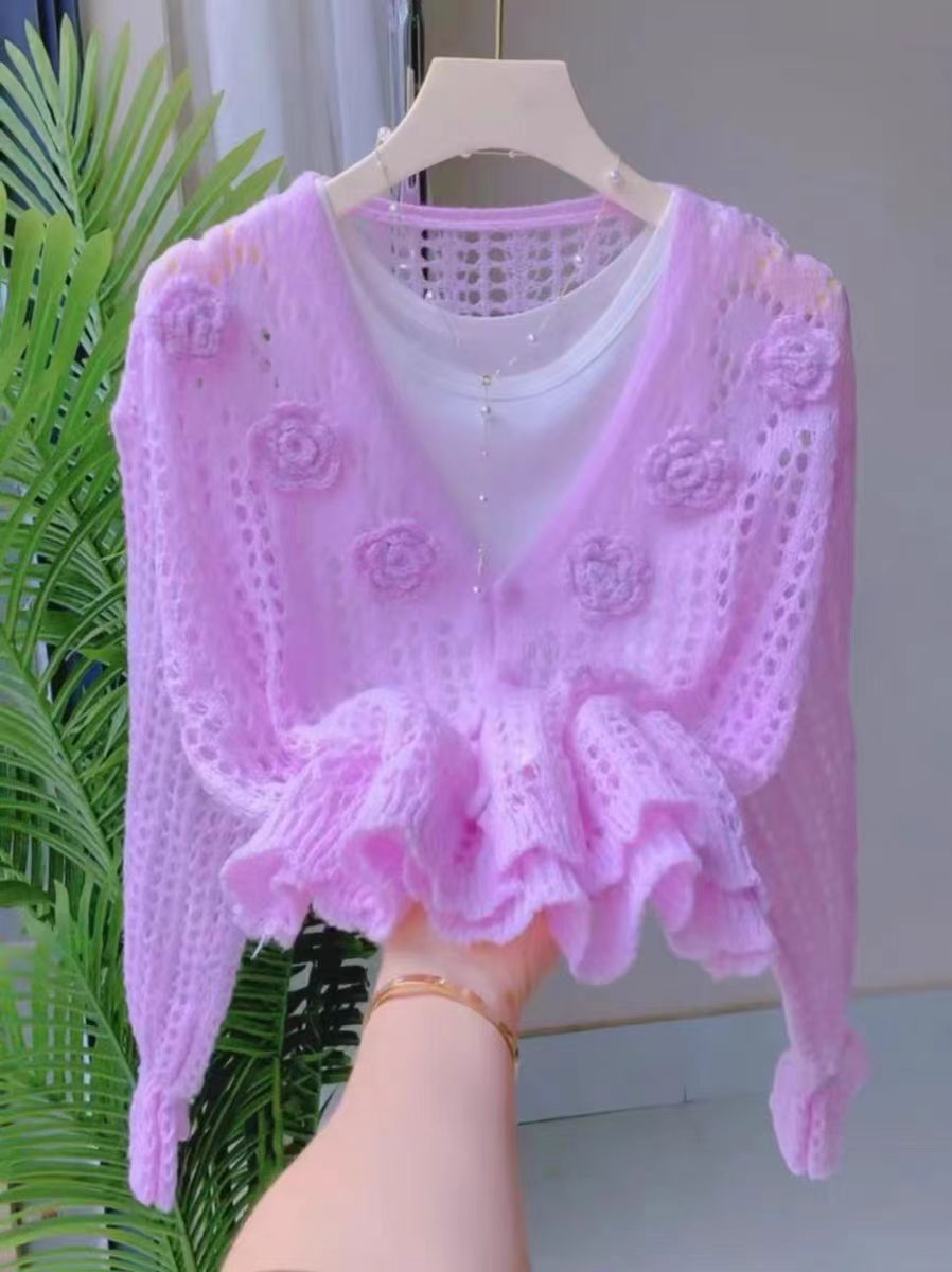 Short blouse sweater for women new long-sleeved tops for spring and summer unique design sense hollow V-neck knitted sweater