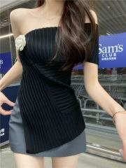 Real shot of one-shoulder knitted vest for women in spring, off-shoulder irregular temperament, pure slim-fitting slanted shoulder top