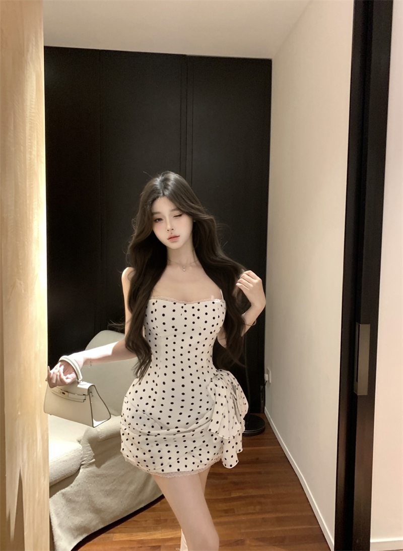 Real shot French retro polka dot bow high-end temperament suspender dress