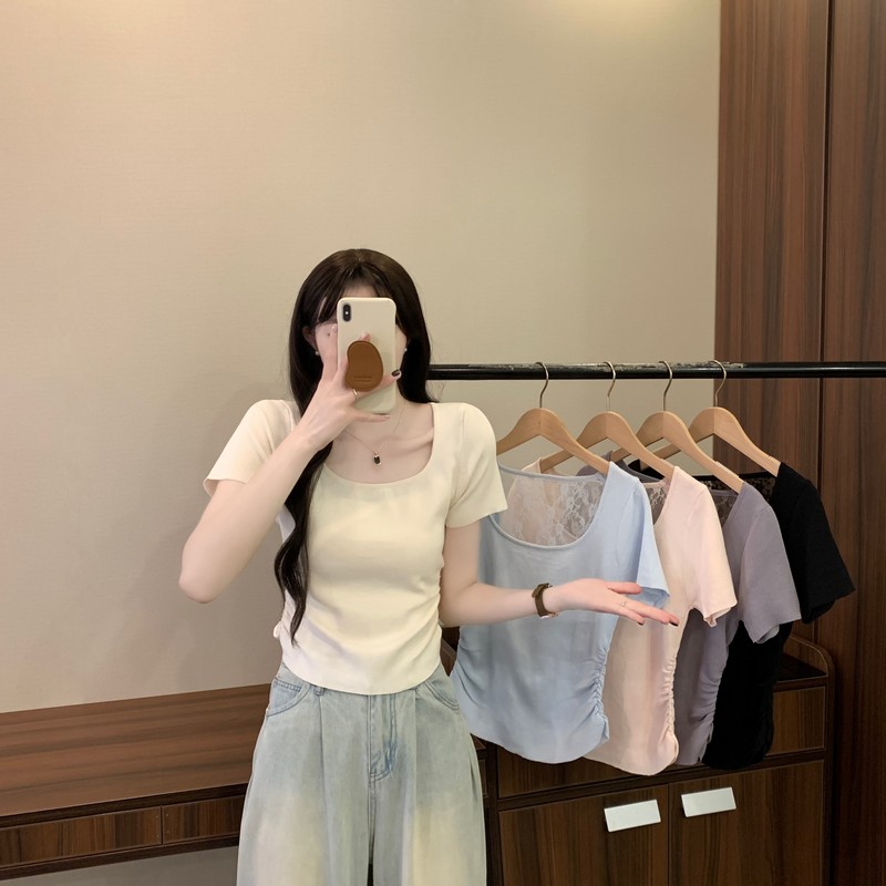 Real shot of new summer U-neck sexy lace spliced ​​back hollow pleated pure short-sleeved knit top