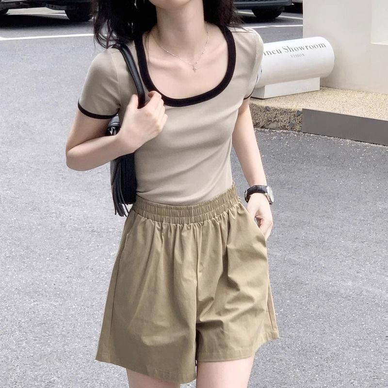 Short-sleeved shoulder T-shirt for women in summer design niche sweet and spicy versatile slim short top simple