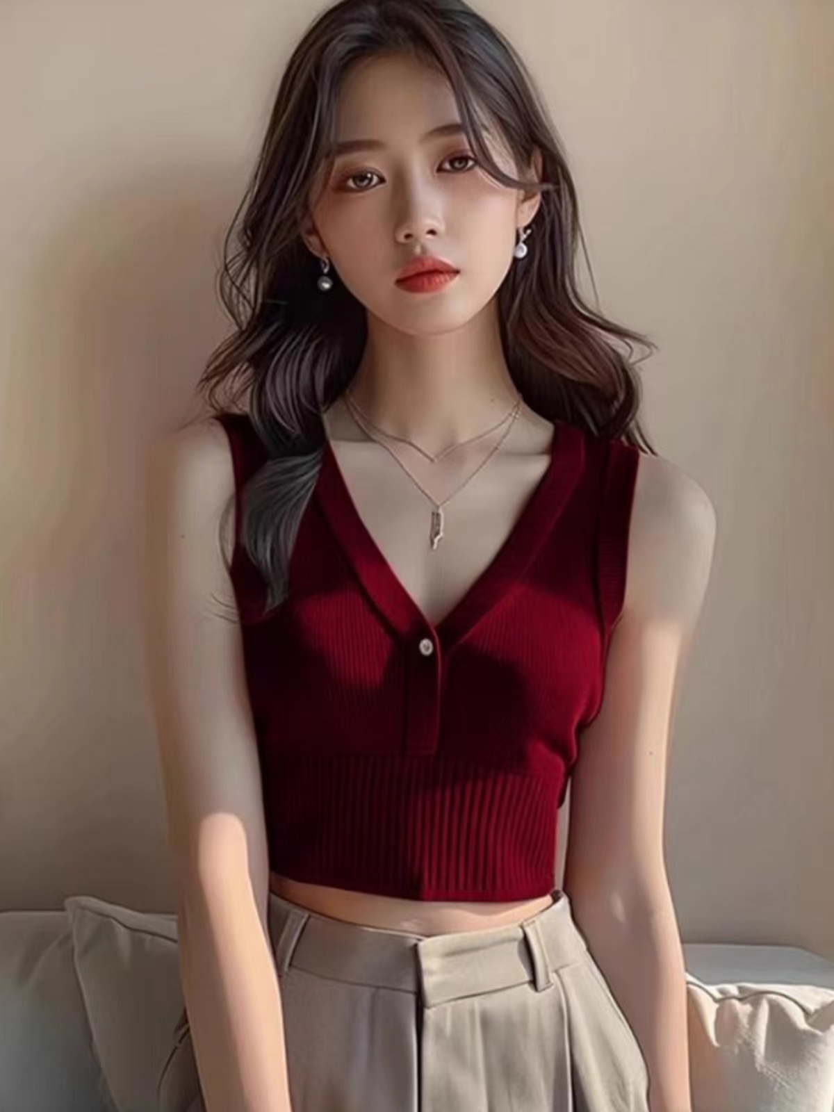 Red knitted vest inner vest suspender women's clothing summer 2025 new short hot girl navel tights