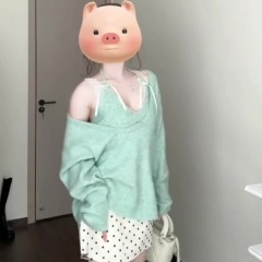 Green halter neck long sleeve sweater suit for women in autumn new design loose blouse suspender top two-piece set