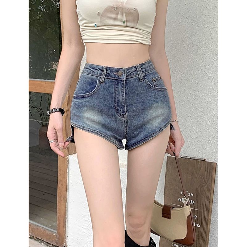Hot girls high-waisted denim shorts in spring and summer new style design is irregular and versatile A-line straight shorts trendy