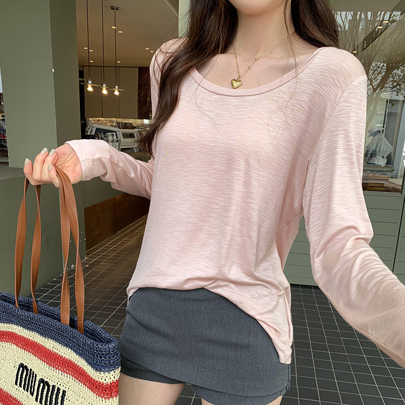 Real photo Korean pure and sweet hot girl with pure and beautiful shoulders, unique outer long sleeve solid color top