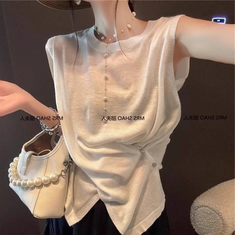 Ice silk knitted sleeveless T-shirt for women 2025 summer thin design niche small fragrance style irregular short vest