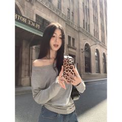 Women's long-sleeved loose and slim style, lazy and high-end style, slim and slim two-wear off-shoulder one-neck T-shirt