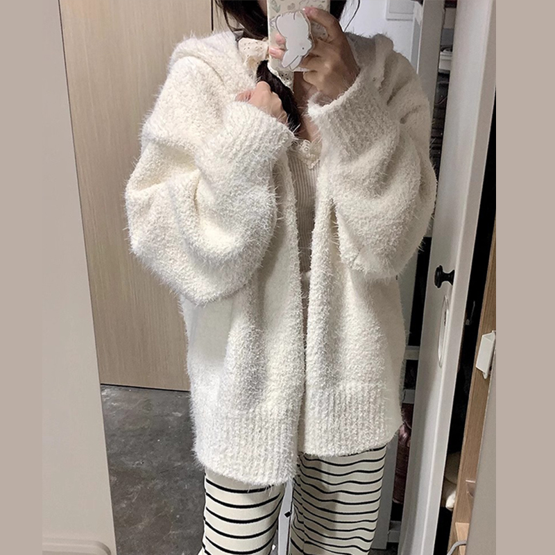 2025 autumn and winter new style furry cardigan sweater for women wide breasts fufu lazy soft glutinous thick sweater jacket
