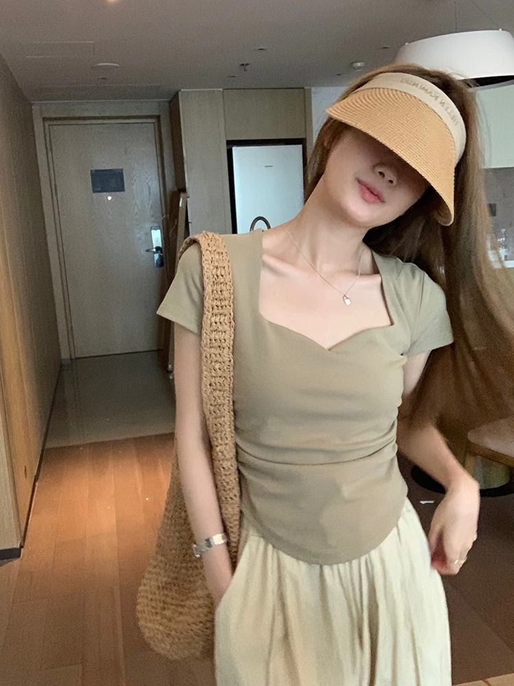 Black 77 folded slim heart collar short-sleeved T-shirt for women in summer pure and versatile shoulder solid collarbone top