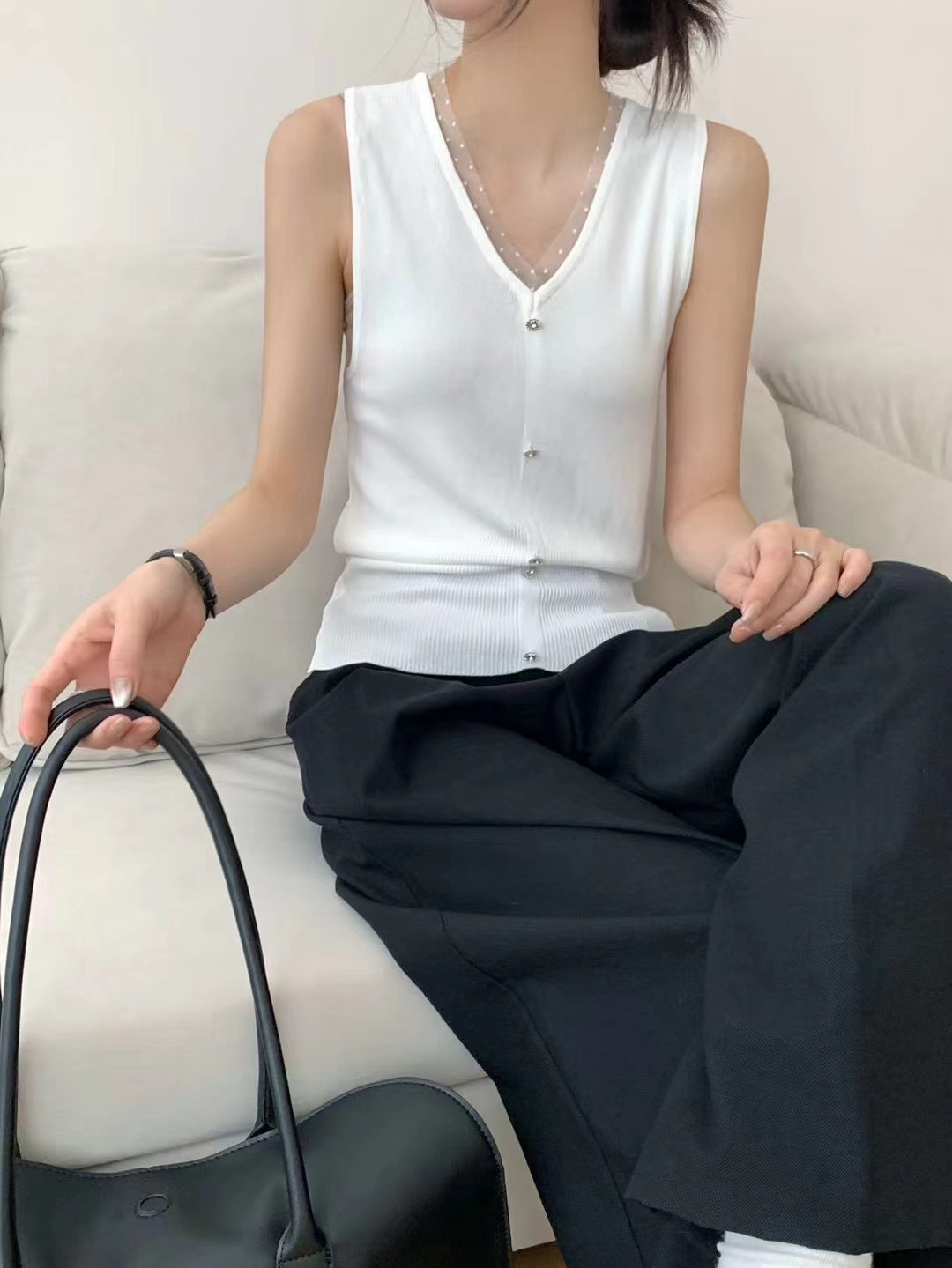 European and summer new style spliced ​​lace hollow vest for women's sleeveless ice silk sweater irregular sexy top tight
