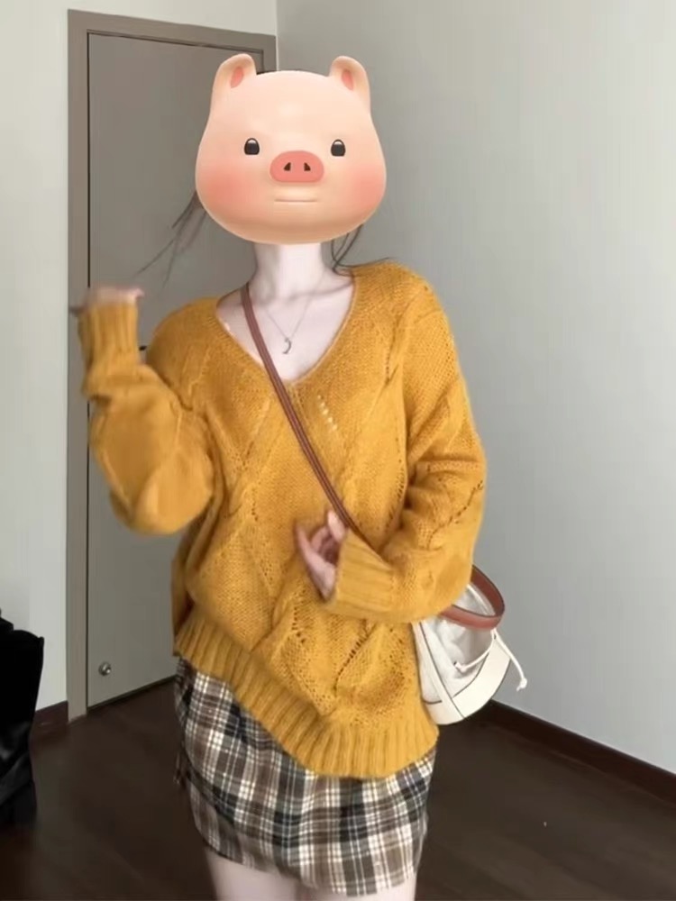 Diamond large cork long-sleeved knitted sweater for women in 2025 spring new loose slim and lazy casual top