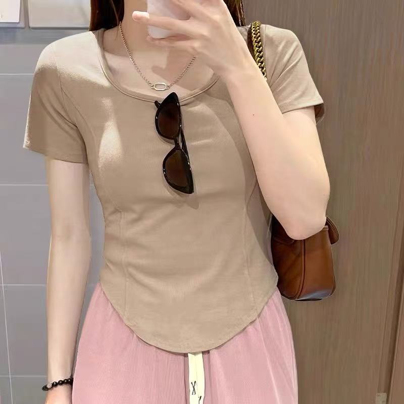 Milk apricot French square collar straight shoulder T-shirt women's top summer curved hem pure American hot girl fish bone short sleeves
