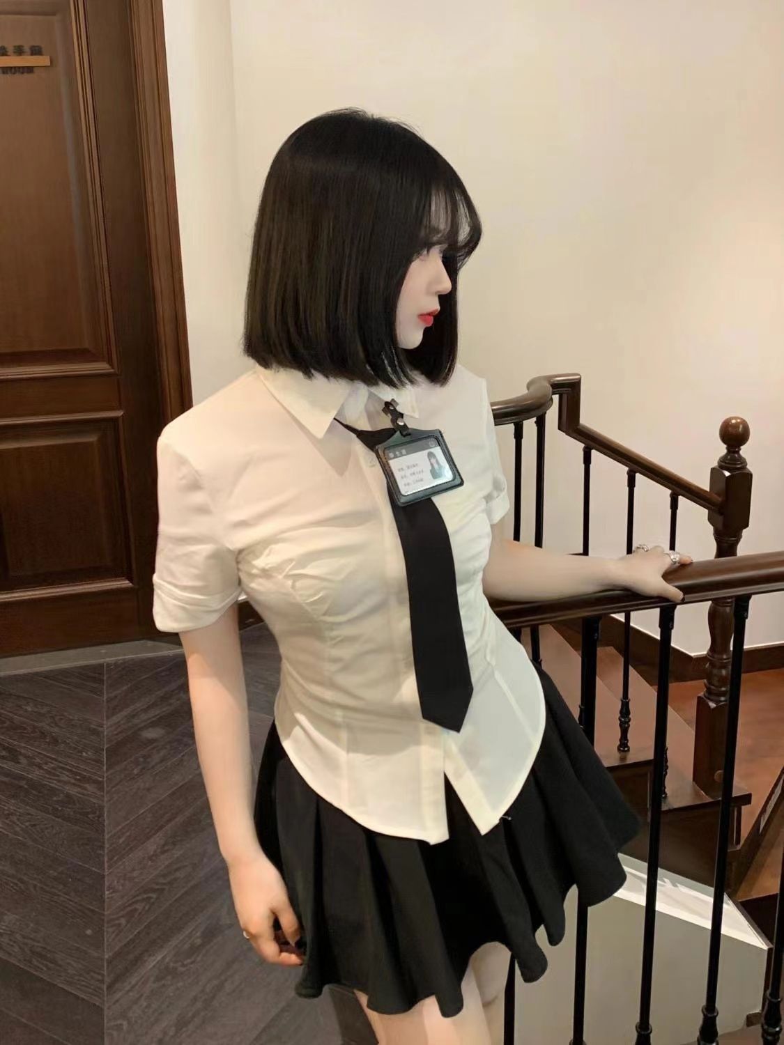 Waist-closed uniform slim short sleeve pure sensual shirt hot girl slim white JK short skirt college style pleated skirt suit women