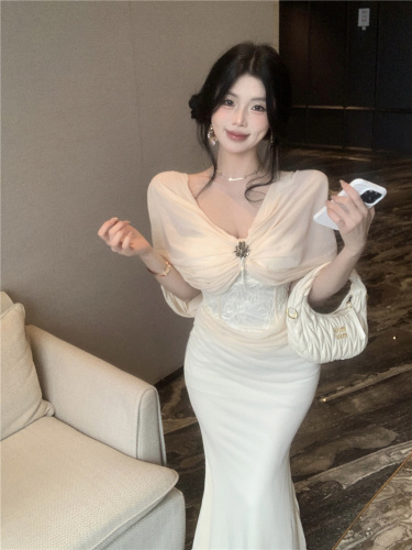 实拍~性感纯欲气质一字肩褶皱披肩抹胸连衣裙修身显瘦包臀裙