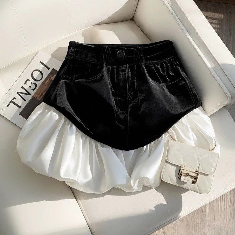 Korean chic temperament celebrity high-end feeling classic versatile super beautiful high-waisted black velvet spliced ​​flower bud short skirt
