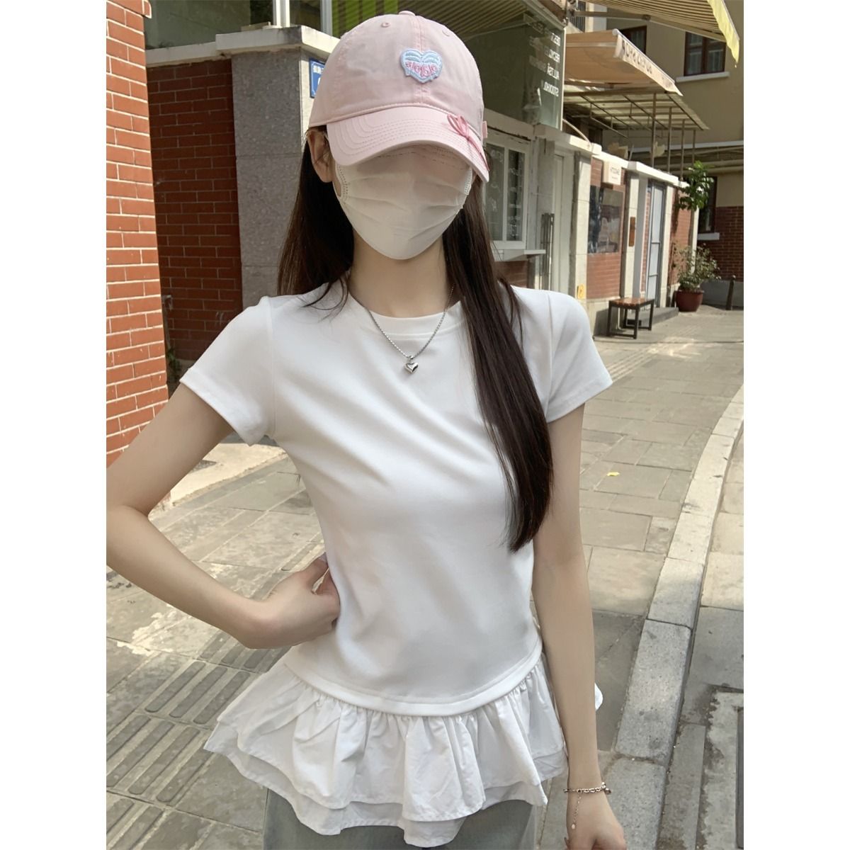 High-quality design-sensing ruffled spliced ​​short-sleeved T-shirt for women in summer, chic slim and slim shoulder top
