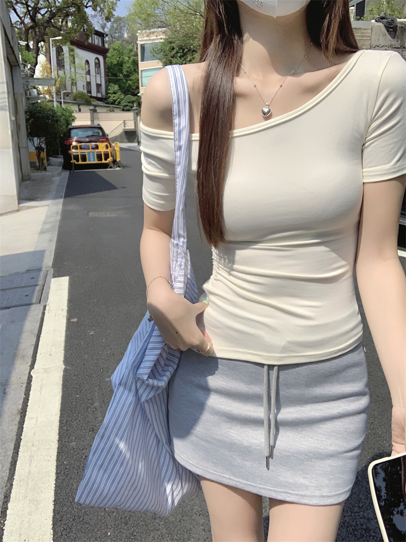 Real shot, real new slim and slim off-shoulder short-sleeved T-shirt stretch top