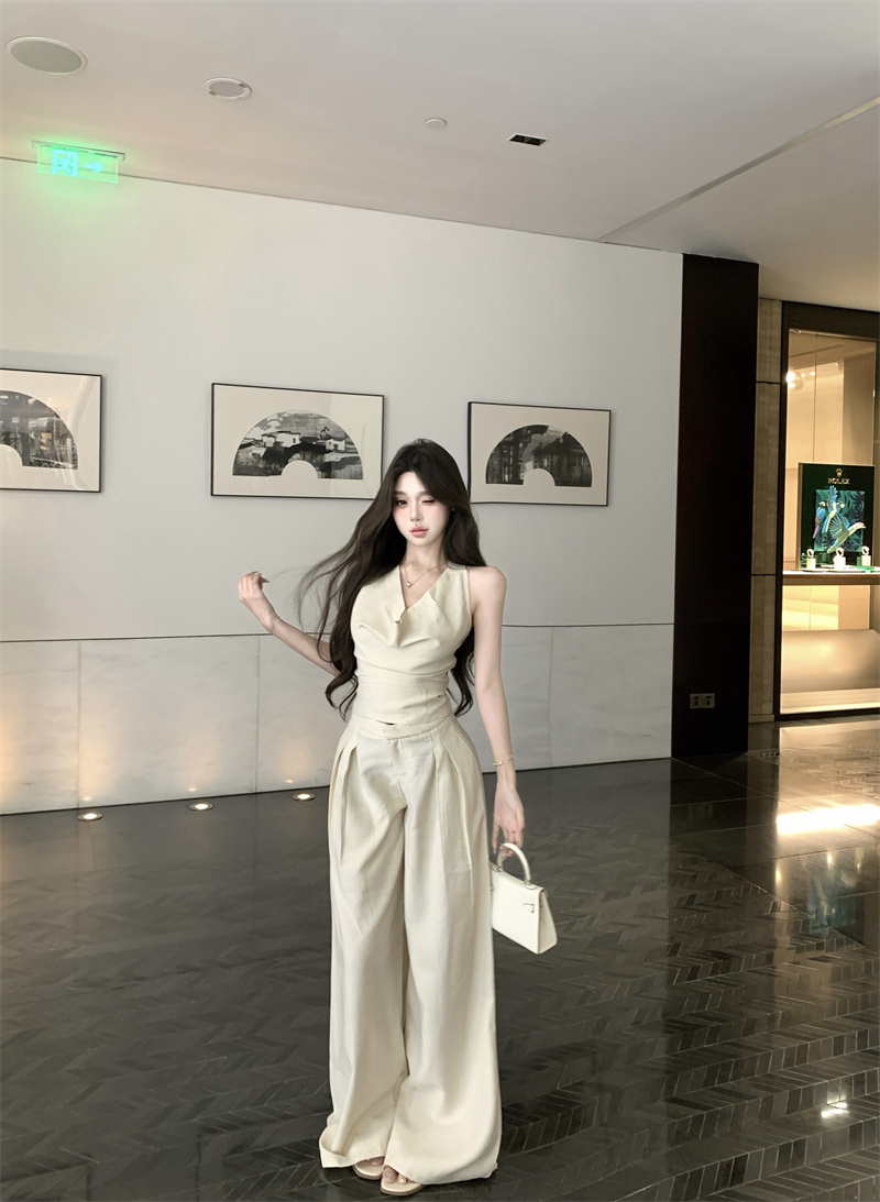 Real shot of neck halter neck tie vest wide-leg pants two-piece set of women's high-end casual floor-moving pants