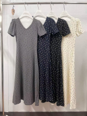 French retro floral short-sleeved dress for women 2025 summer new style temperament waist-hugging long A-line skirt