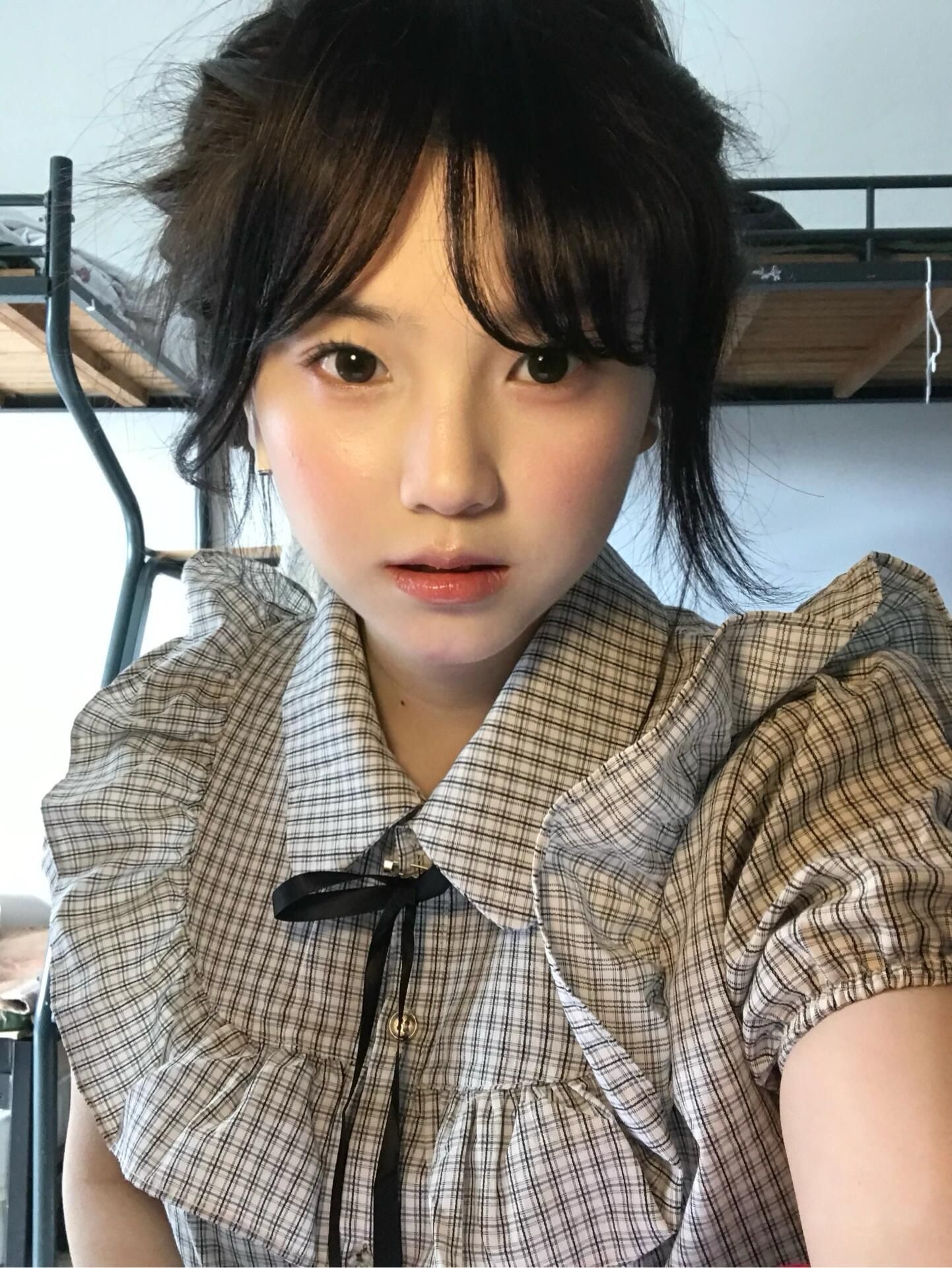 原版做工   廣州原版面料 格紋polo領娃娃衫女