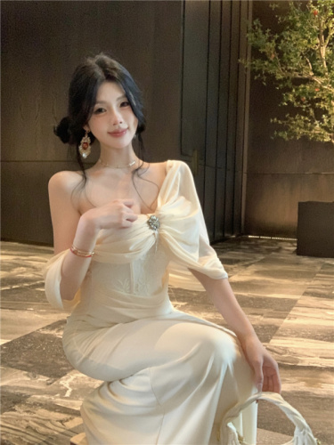 实拍~性感纯欲气质一字肩褶皱披肩抹胸连衣裙修身显瘦包臀裙