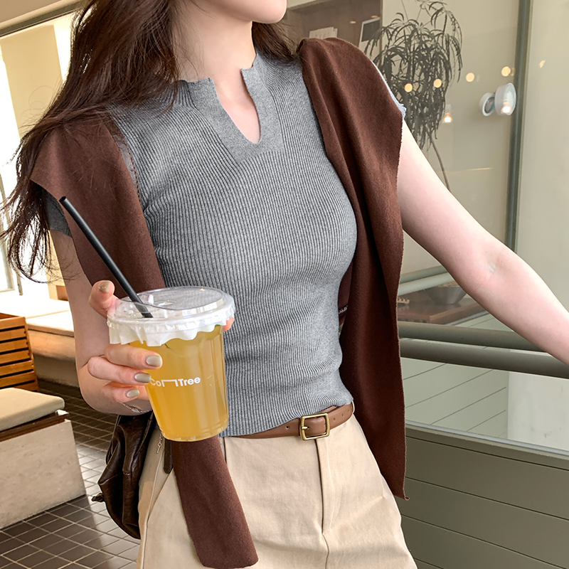 Real photos unique Korean style dress slim short-sleeved sweater for women in summer 2025 new spring beautiful top