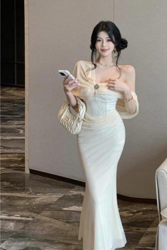 实拍~性感纯欲气质一字肩褶皱披肩抹胸连衣裙修身显瘦包臀裙