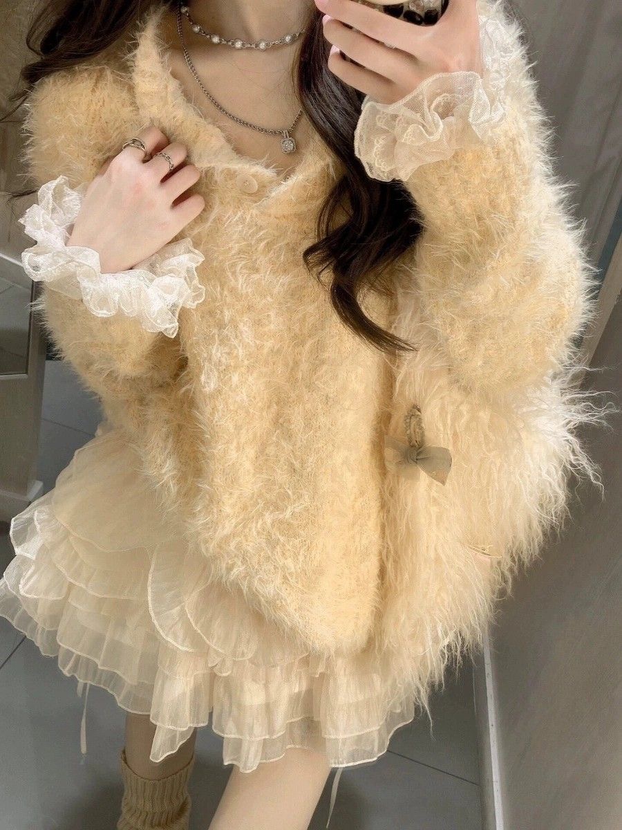 Gentle style imitation mink plush soft glutinous long-sleeved sweater top for women in winter sweet and spicy loose age-reducing temperament sweater