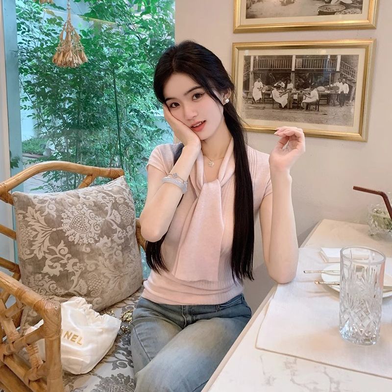 Korean chic style French temperament streamer V-neck short-sleeved sweater slim black top
