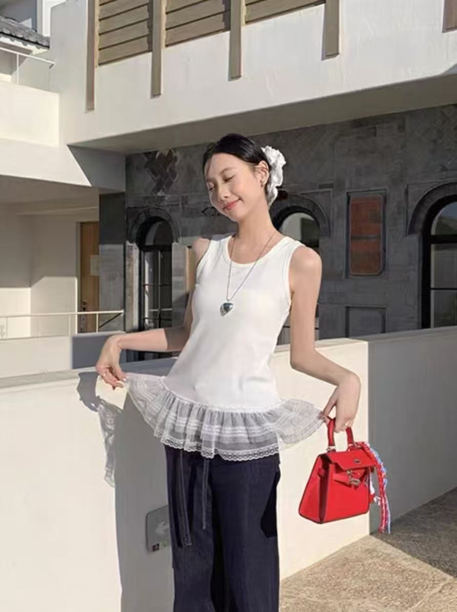Ass curtain vest TEE versatile loose vest lace splicing layered T-shirt top for women