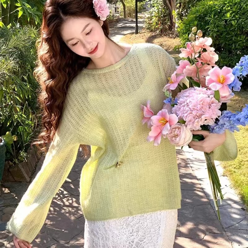 Women's Light Green Lacy Crochet Long Sleeve Knit Top 2025 Spring New Loose Thin Sun Protection Cover-up Shirt
