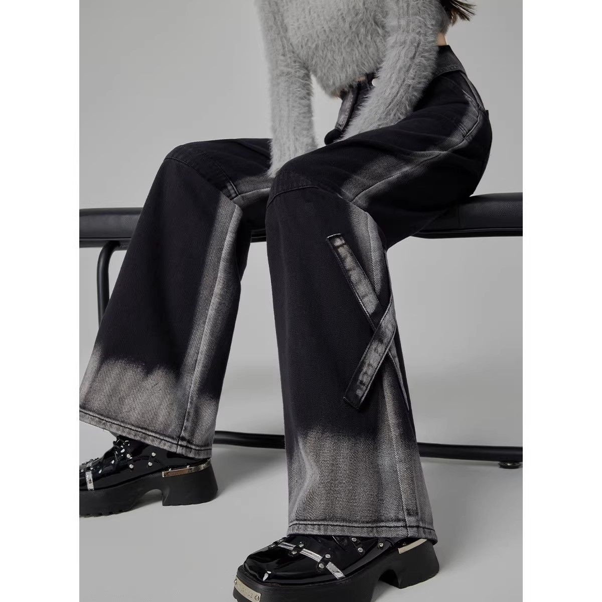 American retro design wide-leg jeans for women in autumn new high-waisted slim and loose versatile straight pants trendy